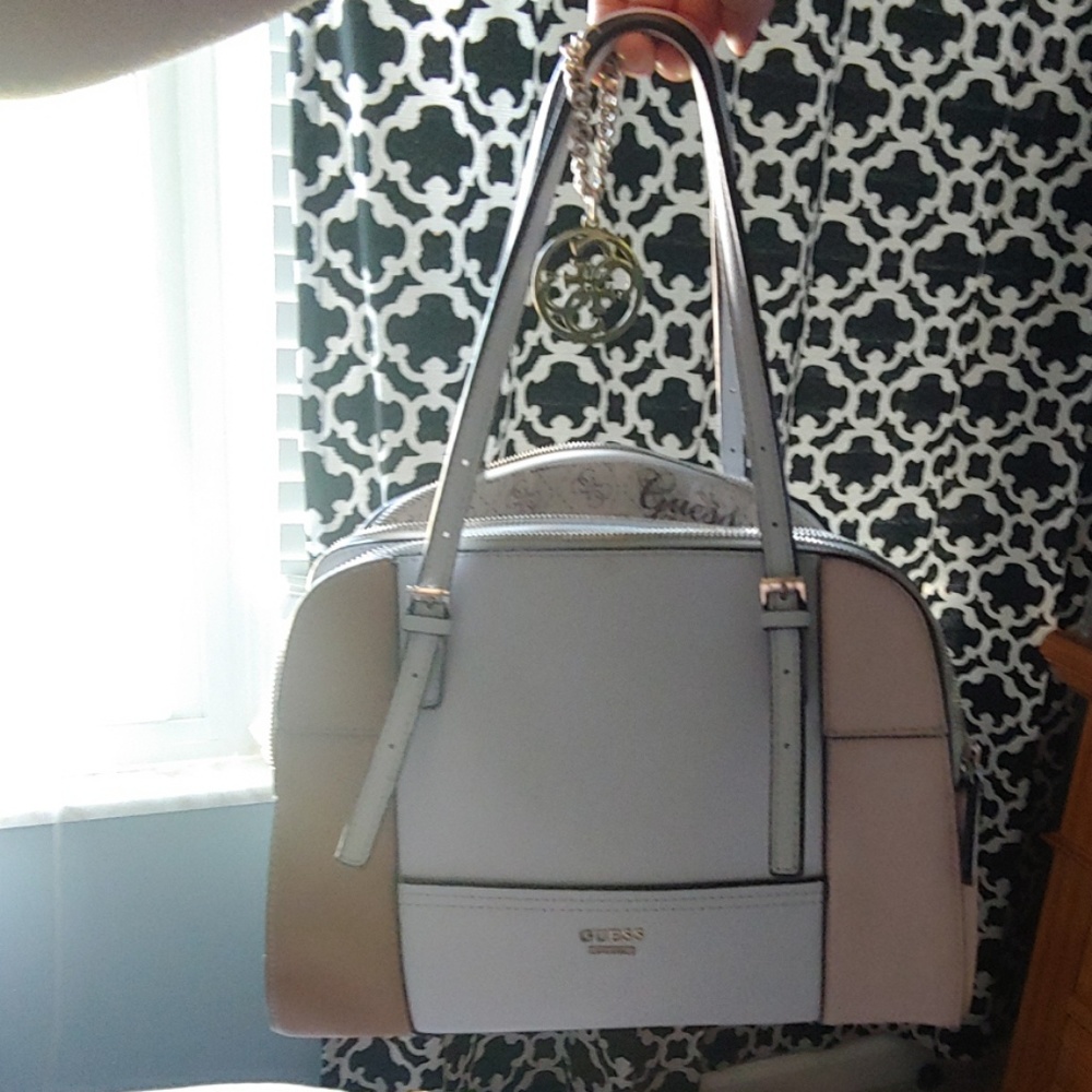 Guess purse